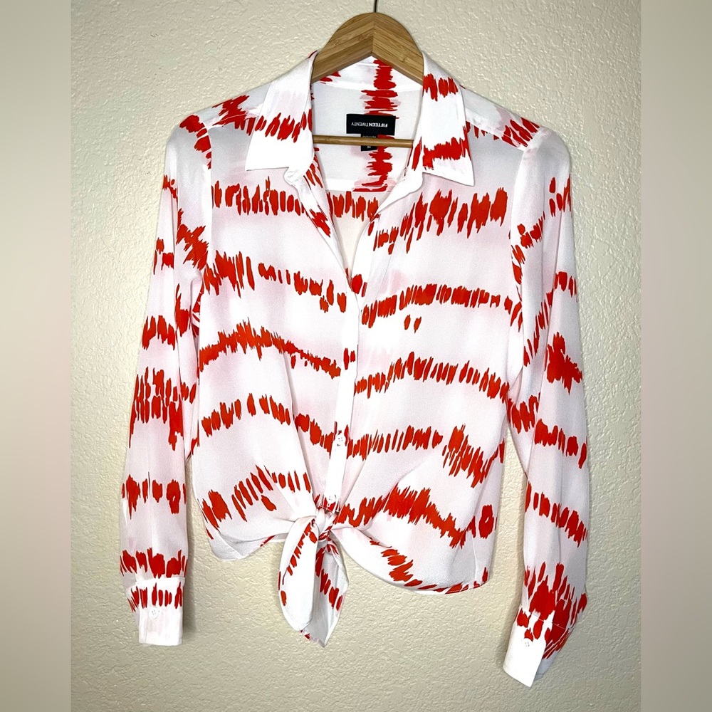 Fifteen Twenty Women’s Size Medium Vibrant Red/Orange and White 100% Silk Blouse